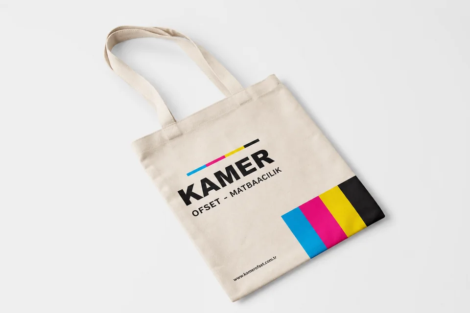Krem renkli, logo baskılı bez çanta